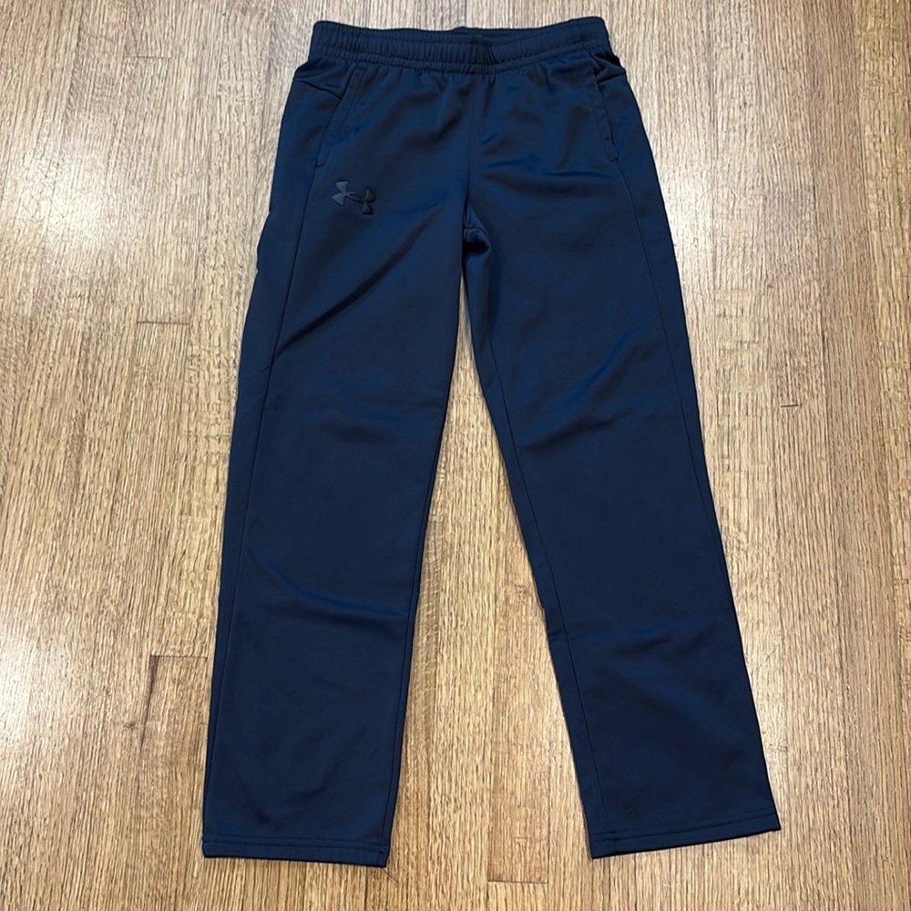 Boys black Under Armour sweatpants size Medium Youth